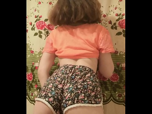 ❤️ סעקסי יונג באַבע סטריפּינג אַוועק איר קורצע הייזלעך אויף אַפּאַראַט ️❌ פּאָרנאָ ביי yi.hentai-menu.ru ❌❤